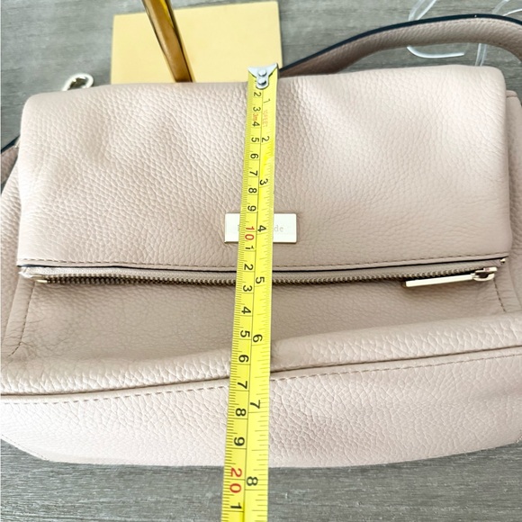 Kate Spade Highland Place Maria Crossbody/ Shoulder Bag in Beige - Picture 9 of 10